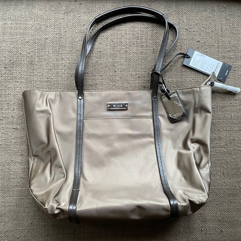 Tumi Small Q Tote, brown nylon